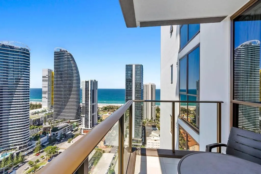 Broadbeach 2B2B Apt Free Parking Gold Coast Lejlighed